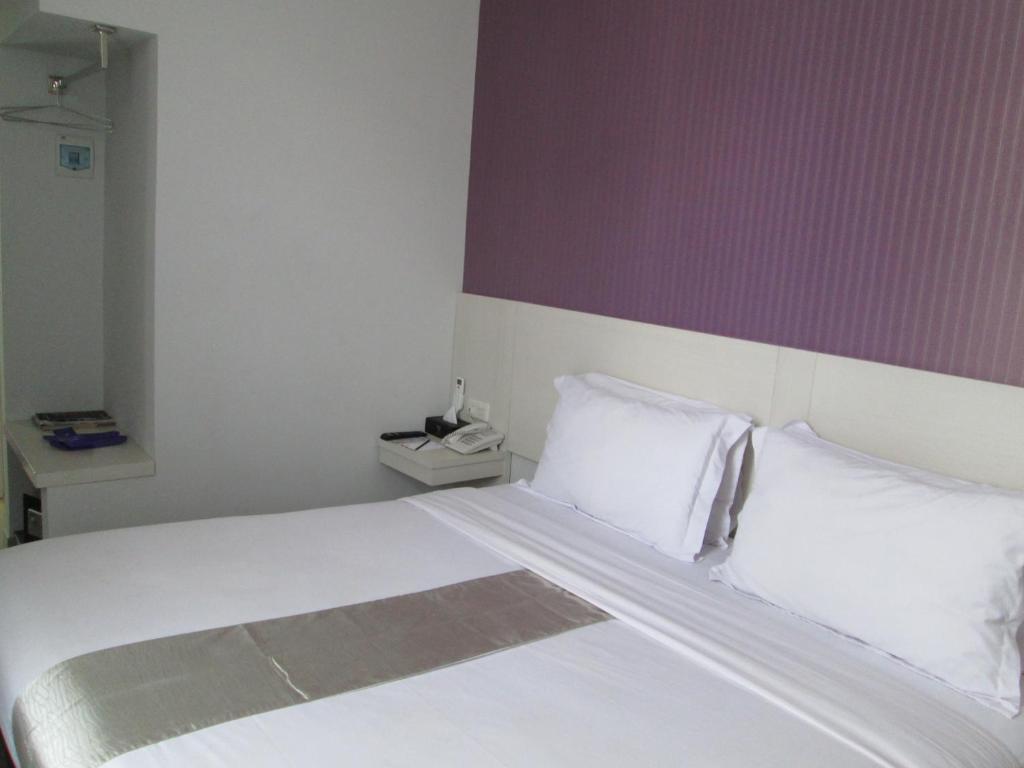 Hotel Vio Surapati Bandung Extérieur photo