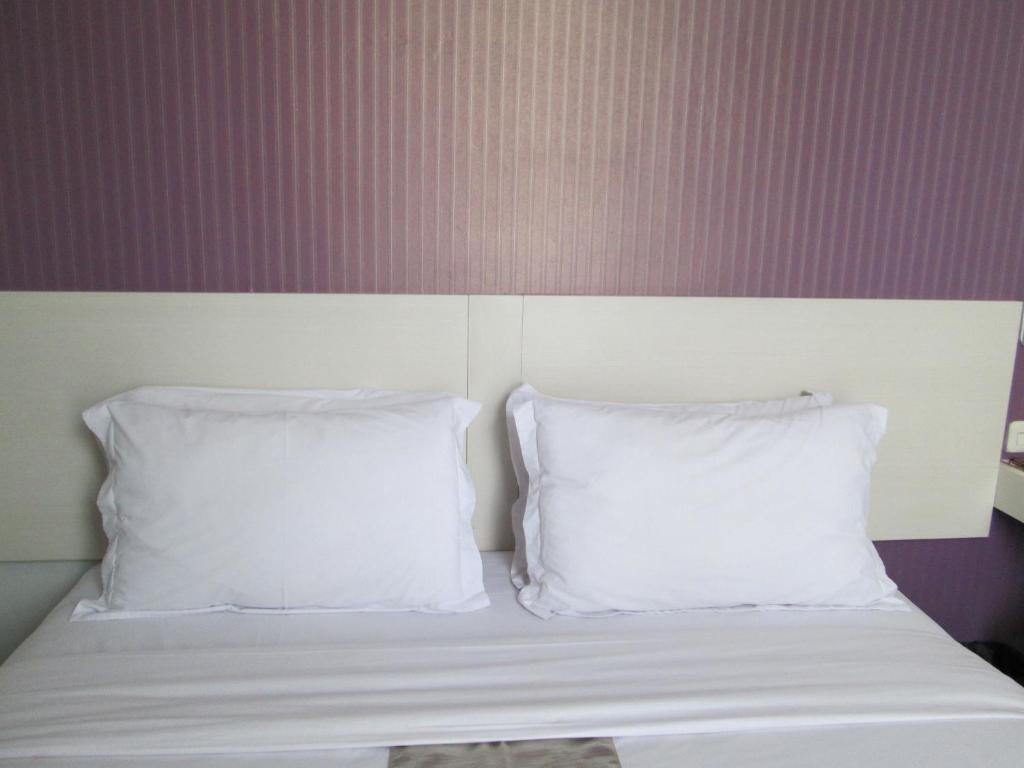 Hotel Vio Surapati Bandung Extérieur photo